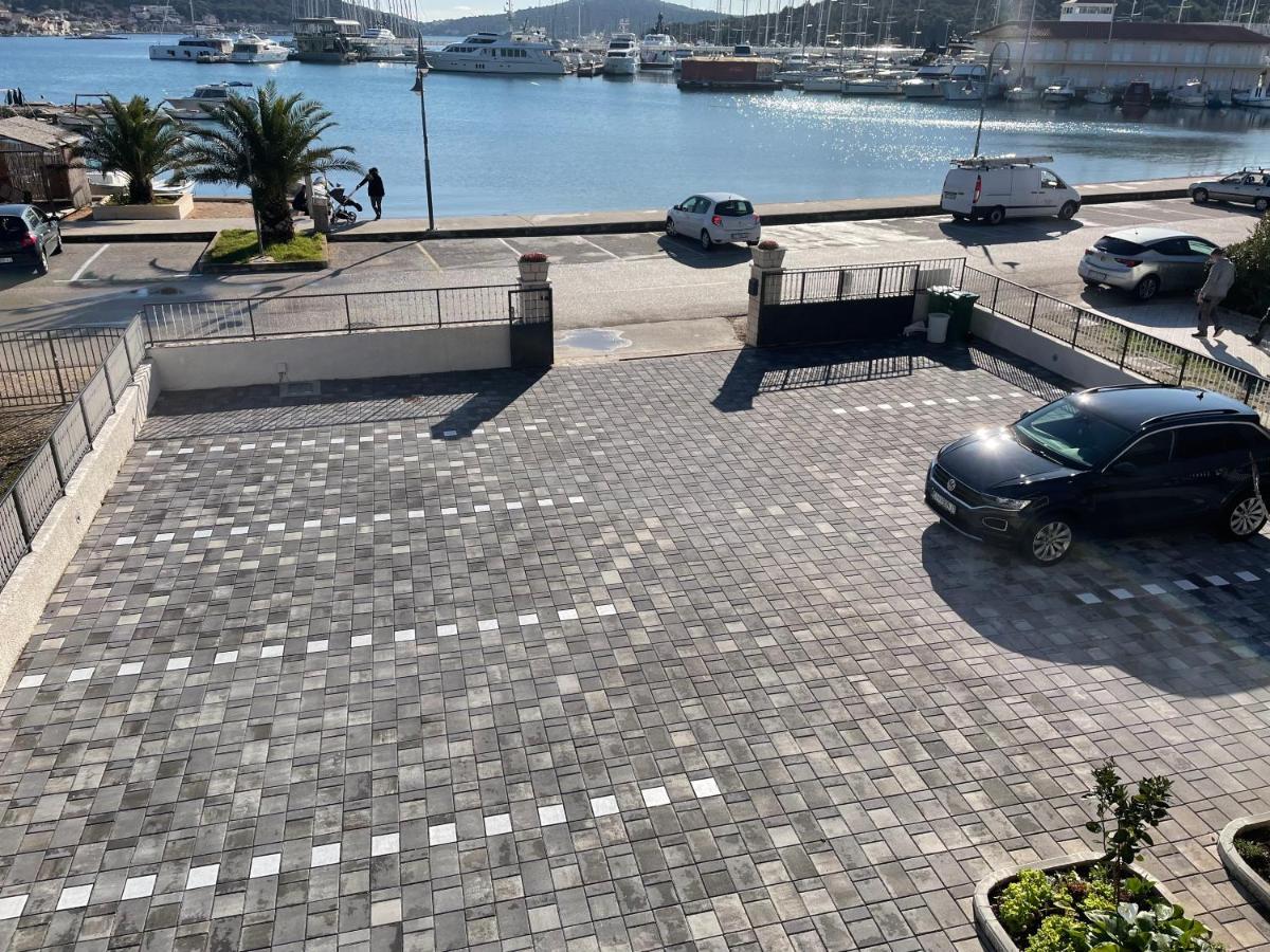 Apartments Silver Beauty Rogoznica  Zewnętrze zdjęcie