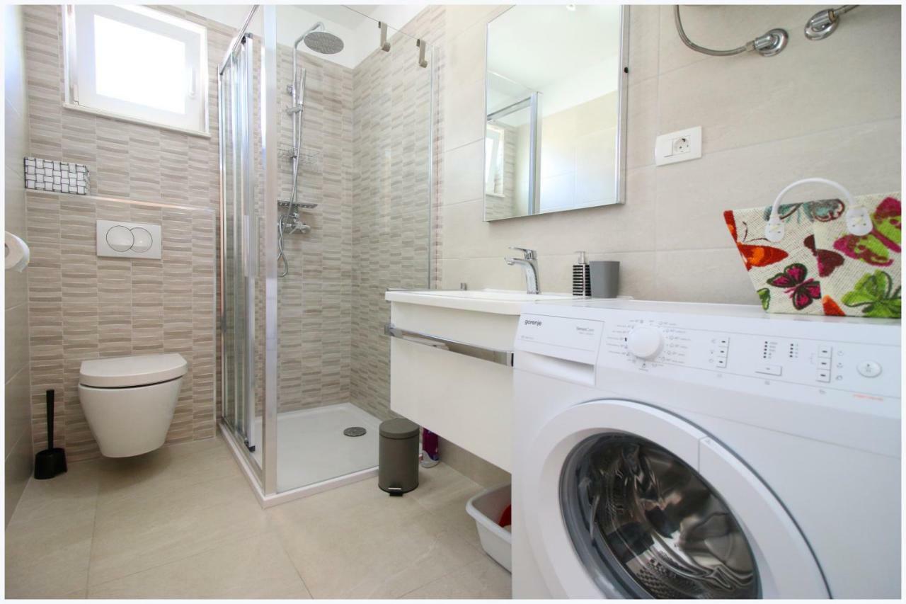 Apartments Silver Beauty Rogoznica  Zewnętrze zdjęcie
