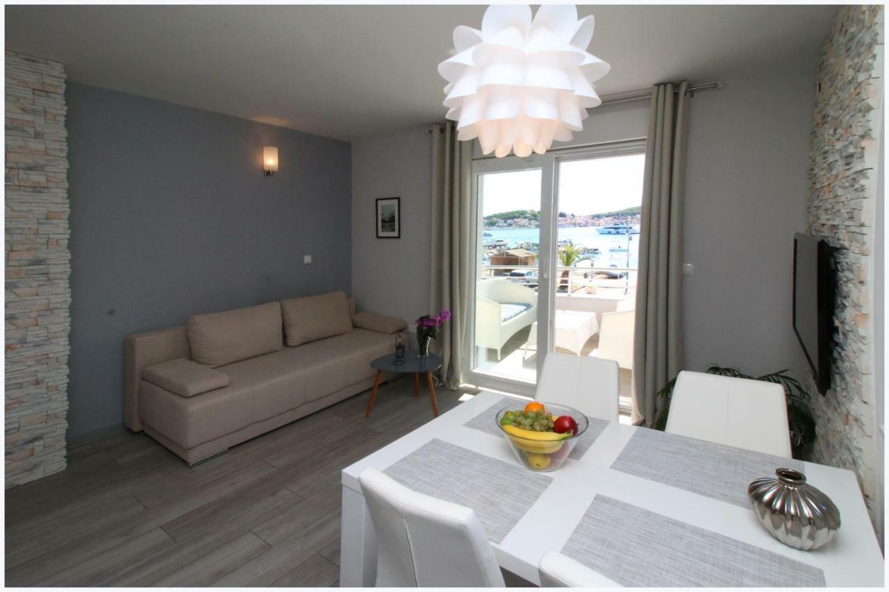 Apartments Silver Beauty Rogoznica  Zewnętrze zdjęcie